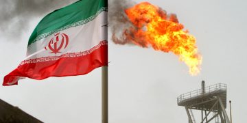 Rising Oil Prices Buying Iran Time in Nuclear Talks, Officials Say