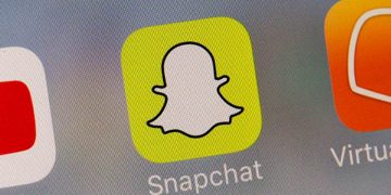 Beleaguered Parents Get Some Help From U.S. Senator on How to Keep Kids Safe Online