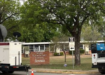 Reports: Uvalde Police, School District Officials Not Cooperating With State Probe