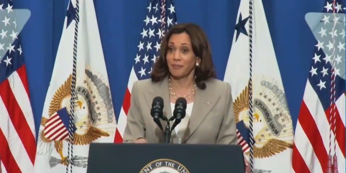 Kamala Harris Dishes Out Word Salad, Tells People to Clap For Yellow School Buses (VIDEO)