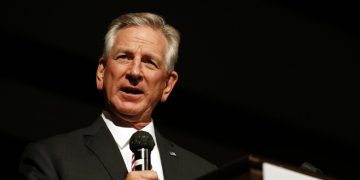 Sen. Tuberville Blasts Biden, Says He ‘Can’t Put Two Sentences Together'