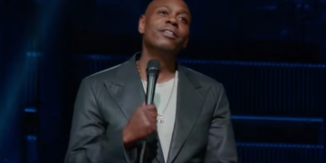 Dave Chappelle Returns to Stage With Joke About His Recent Attack That's Upsetting All the Usual Suspects