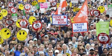 Babies Lives Matter: Thousands of Canadians March For Life, Roe v. Wade Leak Gives Added Momentum (Exclusive)