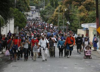 Migrant Caravan Traveling to Southern Border Could Become the Largest Ever