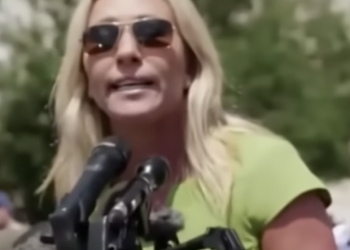 Marjorie Taylor Greene Defends Julian Assange