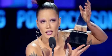 Halsey Fans Walk Out Mid-Show After Controversial Pro-Abortion Speech in Arizona (VIDEO)