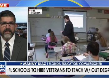 VIDEO: Florida Schools Hiring Veterans to Fill Teaching Jobs