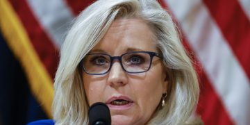 Wyoming Columnist Makes Concerning Last Prediction in Liz Cheney Race