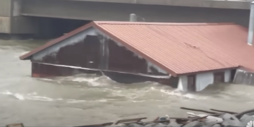 Homes in Alaska ripped from their foundations from massive storm surge — declared disaster by Governor — causes extreme coastal flooding