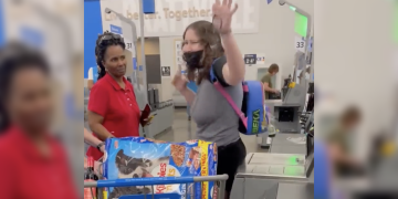 Watch: Woman has epic meltdown over a man's microaggression of telling her... she cut in line