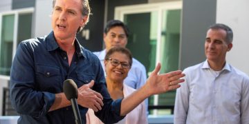 New lawsuit challenges California law punishing doctors that spread COVID-19 misinformation