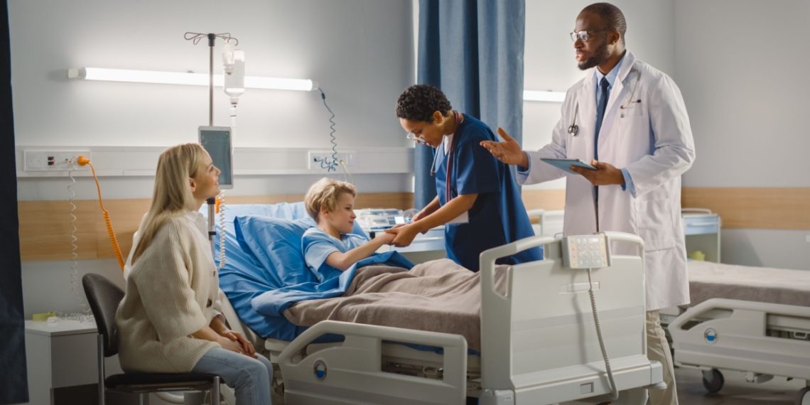 Medical Students Recite Pledge Against White Supremacy, Colonialism