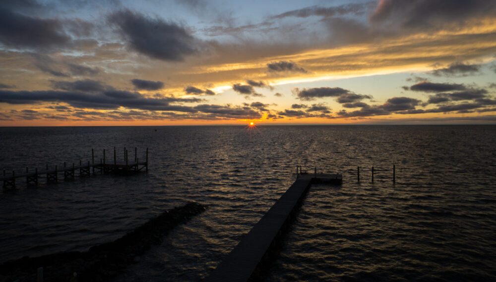 Mystery boom rattles Outer Banks of North Carolina; Shakes windows, rips pictures off walls