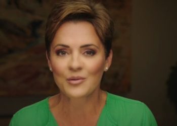 Kari Lake Praying for Judge Following Arizona Election Fraud Hearing