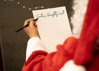 10 Troublemakers Who Belong On Santa’s Naughty List This Year