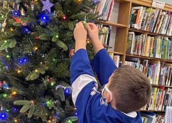 Public Library Refuses to Erect Christmas Tree Because It Made People ‘Uncomfortable’