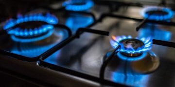 Report: Biden Officials Considering Banning Gas Stoves in U.S.