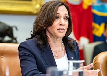 Harris praises officers who committed suicide 'protecting our democracy'