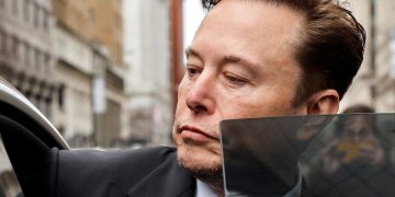 Elon Musk Snubs Democrats in Bold D.C Power Move