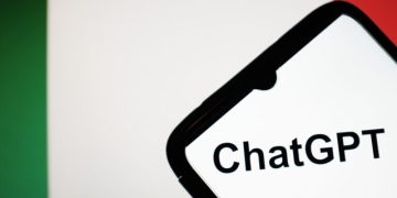 Italy Blocks Artificial Intelligence Bot ChatGPT over Privacy Concerns