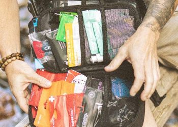 5 Discreet Survival Items You Can Take Almost Anywhere