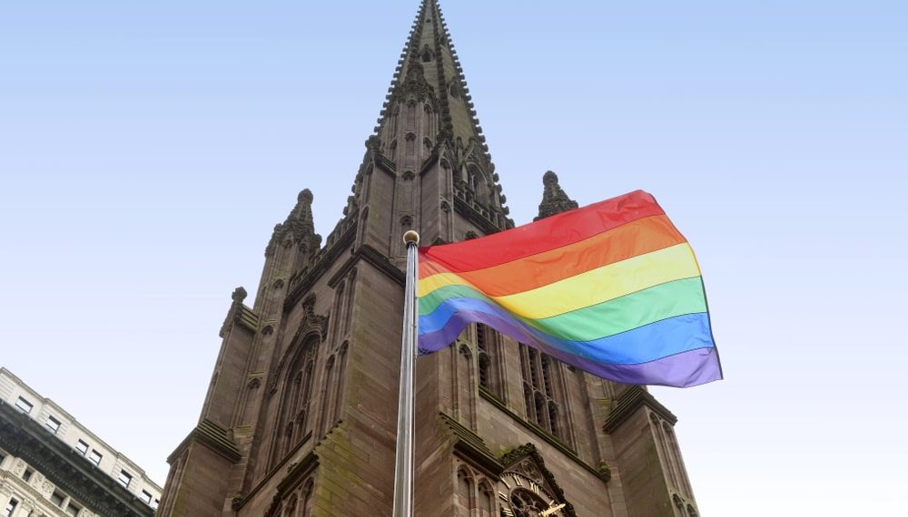 Pastor identifies the signs of a ‘woke’ church