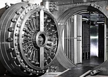 Banks Create Money Out of Thin Air — What Could Possibly Go Wrong?