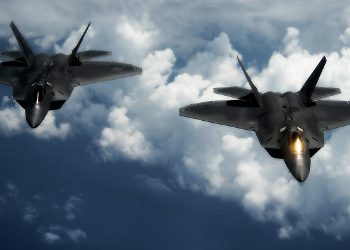 American F-22 Fighter Jets Deployed to Middle East Amid Russian Aircraft Activity