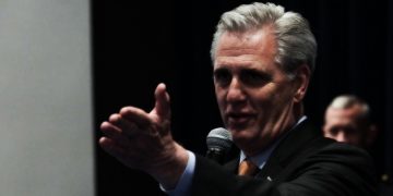 House Leaders Cancel Votes for Rest of Week After Conservative Mini-Rebellion