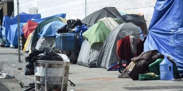 Homelessness Exploding in Los Angeles – Over 75,000 Living on the Streets
