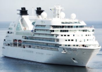 Norovirus Outbreaks: Cruise Ships Are “Breeding Grounds”