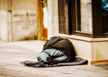 Vast Hordes of Americans Are Being Forced out Into the Streets as the Middle Class Disintegrates