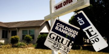 The Chaos That “Underwater” Properties Caused in 2008 and 2009 Is Starting to Happen Again