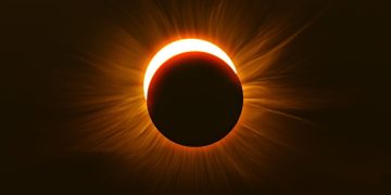 3 Eclipses Will Combine to Create a Giant “Aleph” Over America