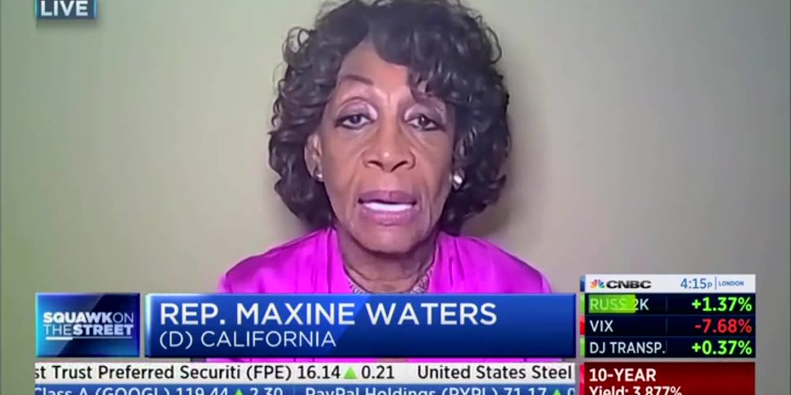 Maxine Waters Claims ‘Everyone’ Has to Get on Board With Woke Investing to ‘Save This Planet’