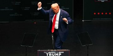 Election tilts toward Trump as suspicions grow that some polls may be masking true size of his lead