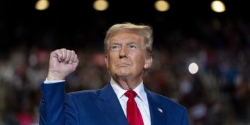 Momentum Swing: Trump Jumps Four Points in Yahoo News/YouGov Poll Since Vance-Walz Debate