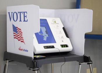 Voters in Georgia, Texas & Tennessee Report Voting Machines Flipping Their Selections