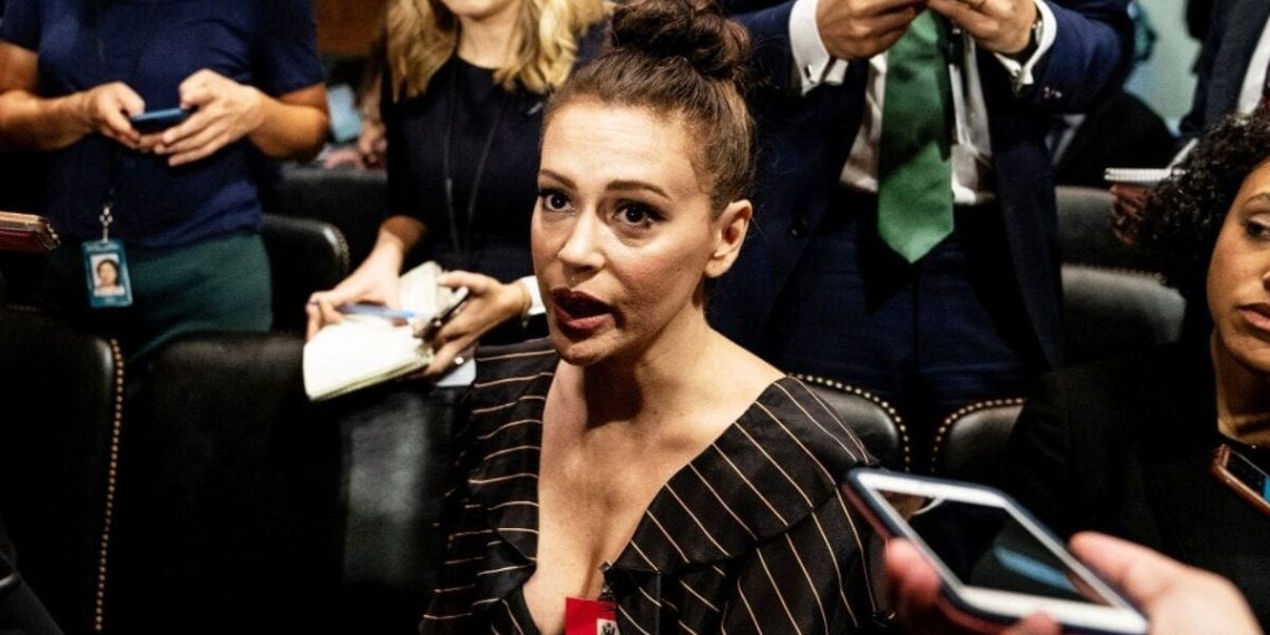 Hollywood Snowflake Alyssa Milano Finally Leaves ?