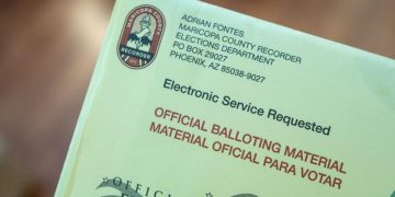 Arizona Republicans introduce Florida-style election reforms to speed results