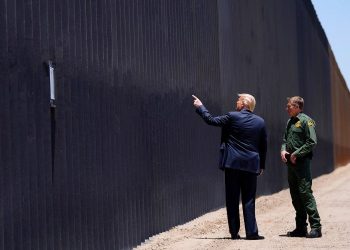 “I Am Traumatized”: Aspiring Border Hoppers in Mexico Are Choosing to Turn Around After Trump’s Victory