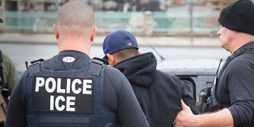 Chicago Alderman: Huge ‘Disconnect’ Between Governor, Mayor and Immigrants, Immigrants Want Threats Deported