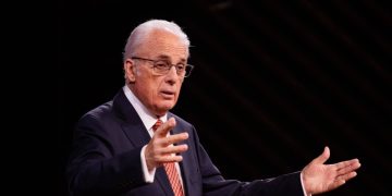 John MacArthur