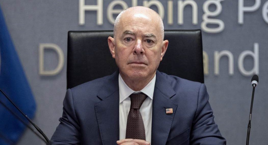 Mayorkas Grants Amnesty to 850,000 Illegals, Blames 'Bad Weather' as Reason