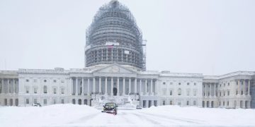 Biggest D.C. Snowstorm in Years Threatens to Derail 2024 Election Certification as Congress Flees Capital Despite Advisory to Stay