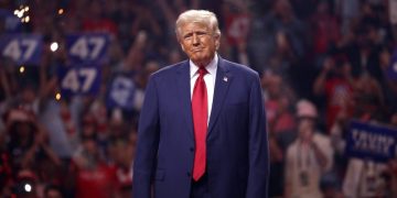 Corporate Media Argues Trump’s Inauguration Received Fewer Viewers Than Traitor Joe’s . . . There’s Just One Problem