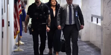 Tulsi Gabbard Says She Now Supports Controversial Surveillance Law