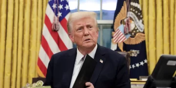 Trump Pardons Police Officers Convicted Over Fatal 2020 Police Pursuit