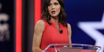 DHS Secretary Noem says 'gravy train' over at HUD for illegal immigrants