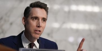 Hawley Shares His Concerns About Oz Leading CMS